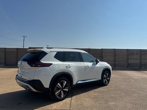 Certified 2023 Nissan Rogue Platinum w/ Platinum Premium Package AWD/4WD image 20