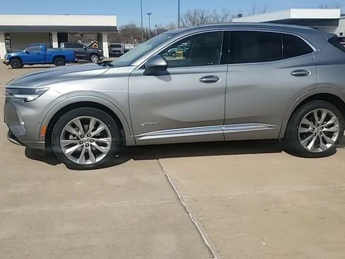 Used 2023 Buick Envision Avenir AWD/4WD image 5