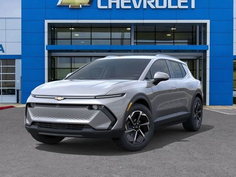 New 2026 Chevrolet Equinox EV LT image 6