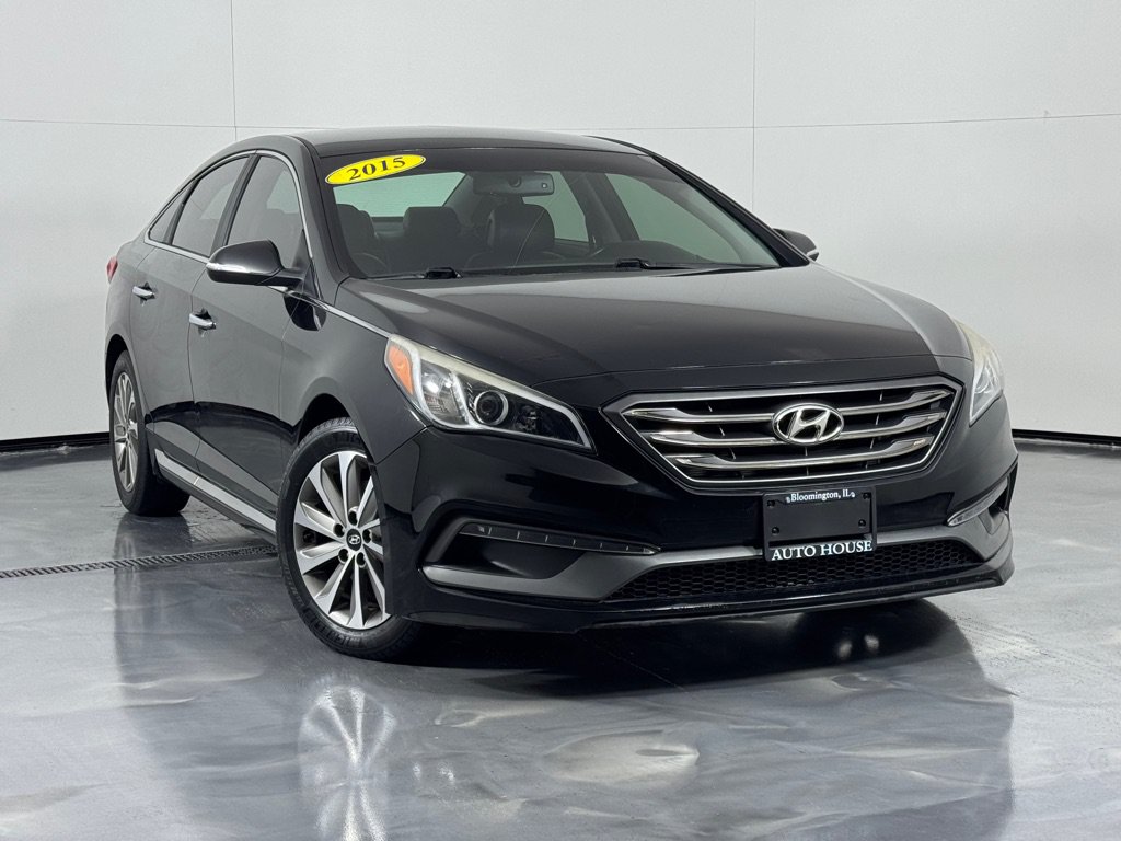Used 2015 Hyundai Sonata Sport w/ Option Group 03 FWD image 2