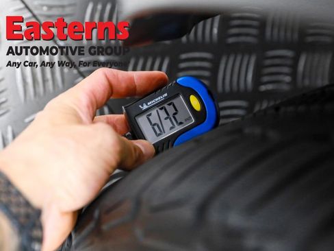 Used 2020 Kia Sorento EX image 28