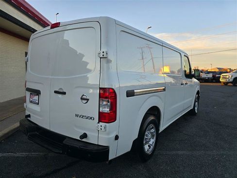 Used 2021 Nissan NV 2500 SV w/ Navigation Package RWD image 4
