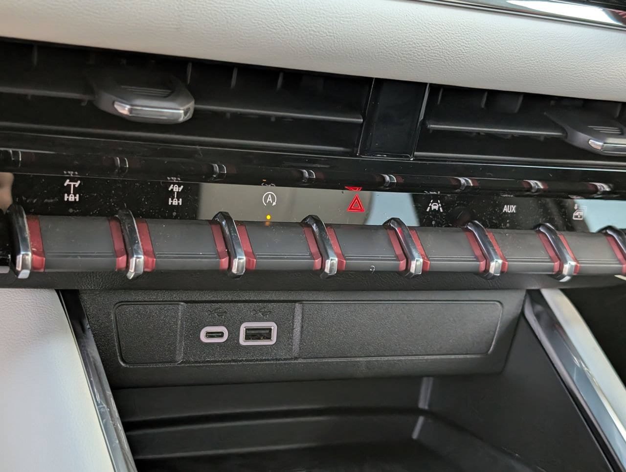 New 2026 GMC Canyon AT4X AWD/4WD image 15