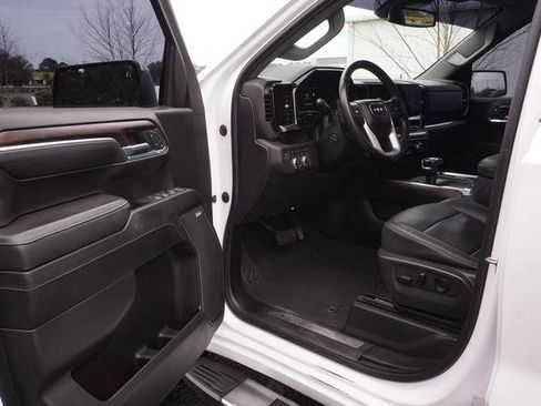 Used 2023 GMC Sierra 1500 SLT w/ SLT Premium Package image 19