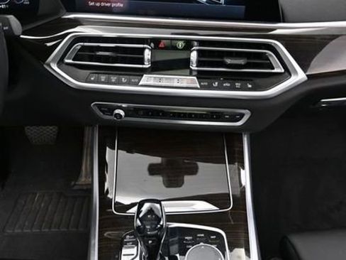 Used 2019 BMW X5 xDrive40i AWD/4WD image 16