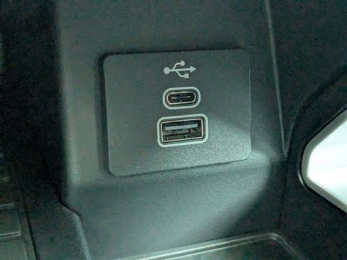 New 2025 Ford Ranger Lariat w/ FX4 Off-Road Package image 24