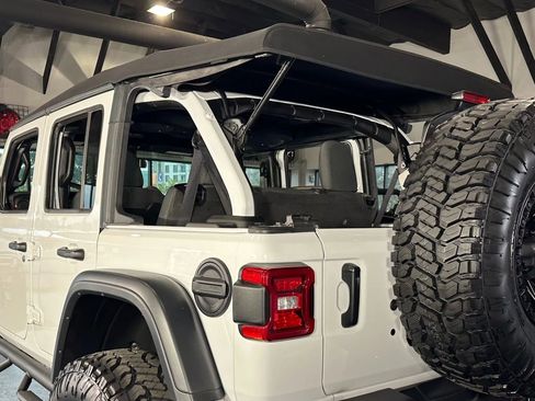 Used 2024 Jeep Wrangler Unlimited Rubicon w/ Convenience Group image 22