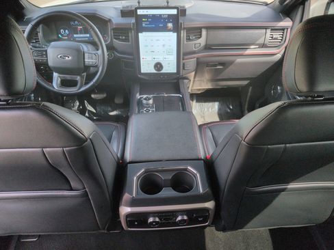 Certified 2024 Ford Expedition Limited AWD/4WD image 32