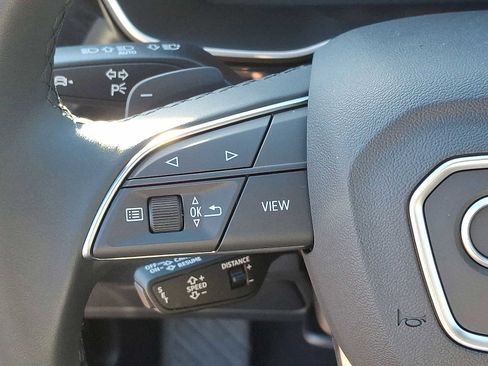 Used 2025 Audi Q3 2.0T Premium w/ Convenience Package image 17