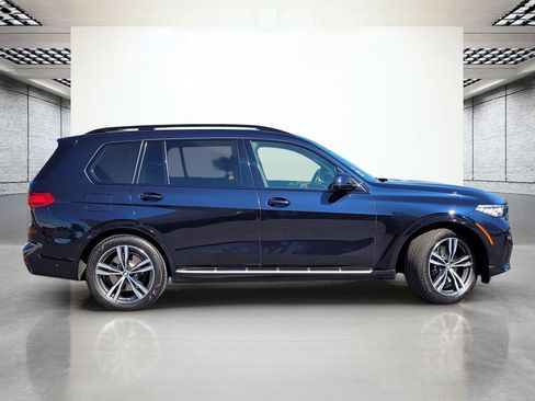 Certified 2022 BMW X7 xDrive40i w/ M Sport Package image 6