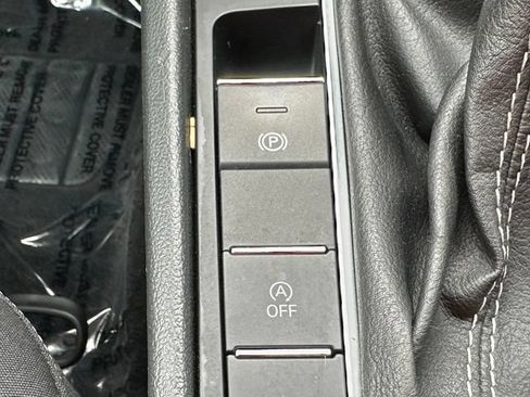 Used 2023 Volkswagen Jetta S FWD image 36