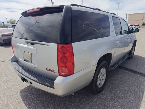 Used 2014 GMC Yukon XL SLT RWD image 10