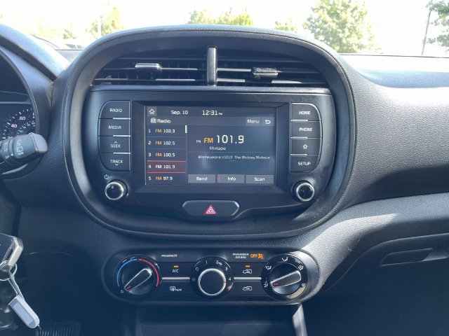 Used 2021 Kia Soul LX FWD image 30