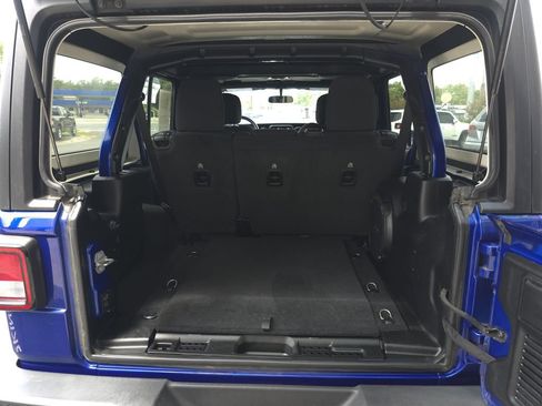 Used 2020 Jeep Wrangler Unlimited Sport AWD/4WD image 13