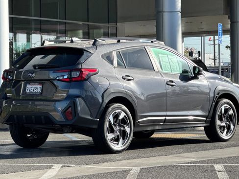 Certified 2025 Subaru Crosstrek 2.5i Limited w/ Crosstrek Mirror Package image 4