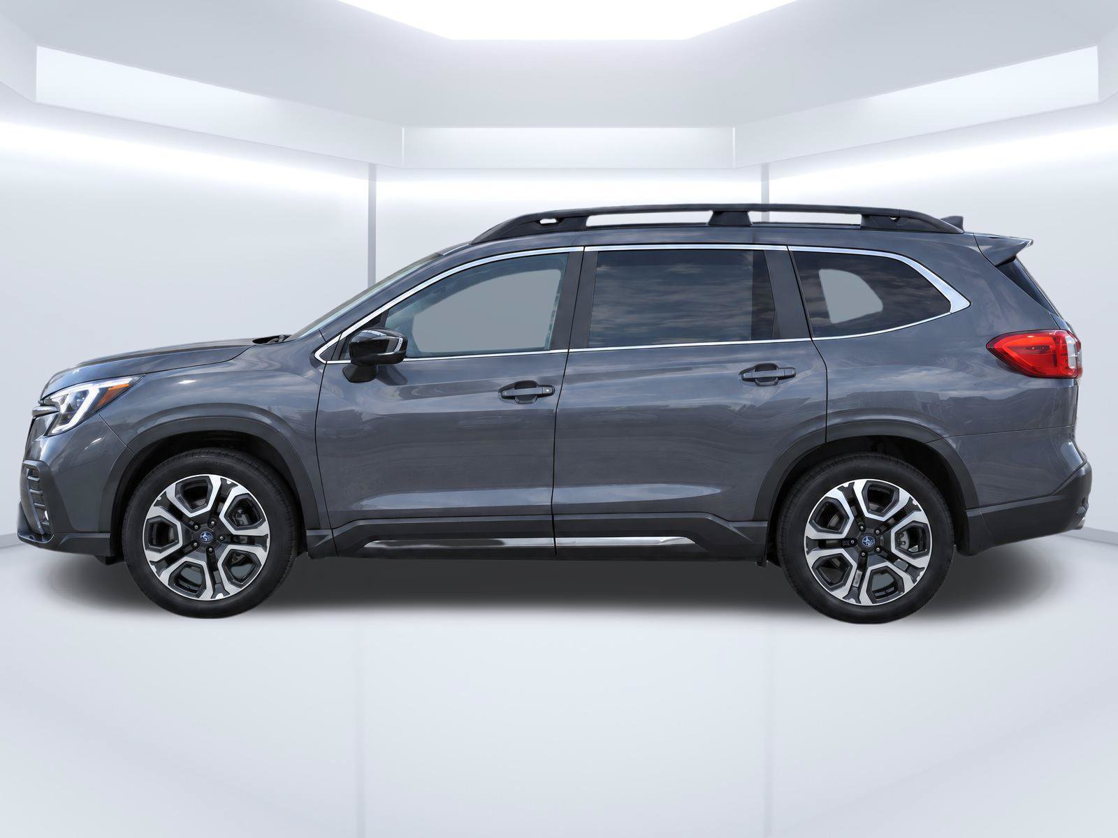 Used 2025 Subaru Ascent Limited w/ Popular Package #1 AWD/4WD image 6
