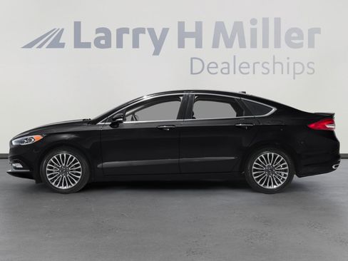 Used 2017 Ford Fusion Titanium FWD image 3
