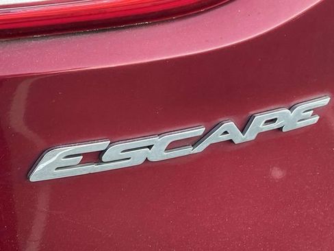 Used 2013 Ford Escape SE image 5