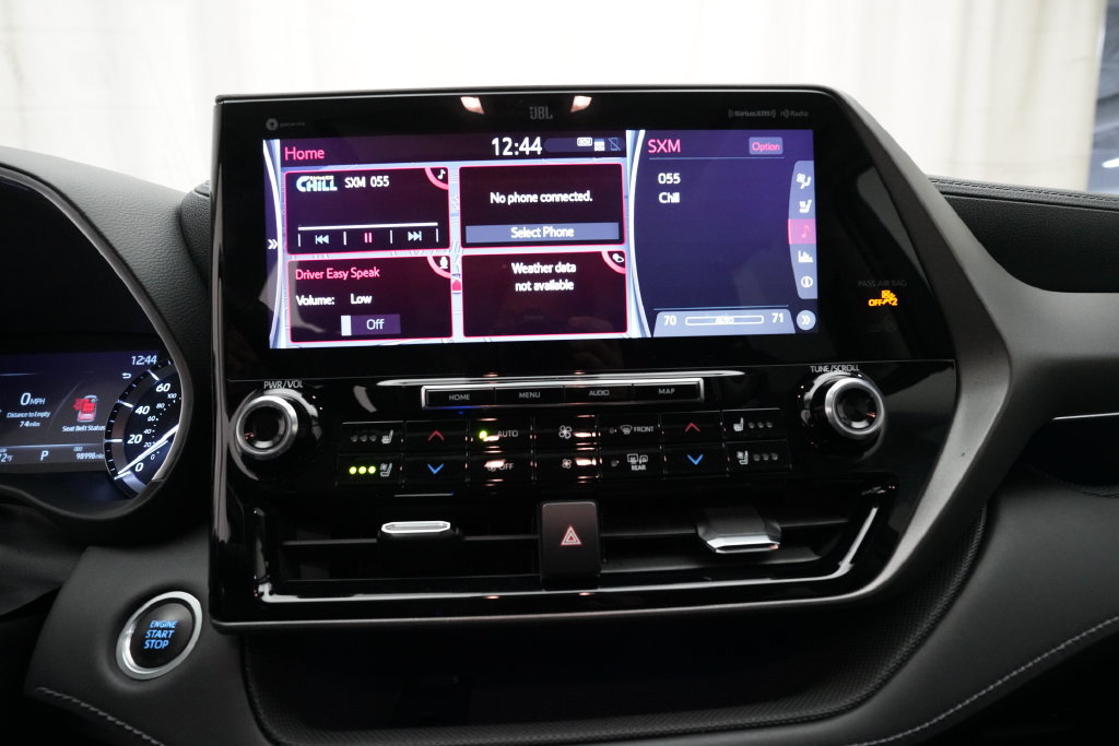 Used 2021 Toyota Highlander Limited AWD/4WD image 6