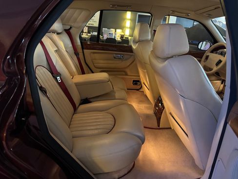 Used 1999 Bentley Arnage Green Label image 29
