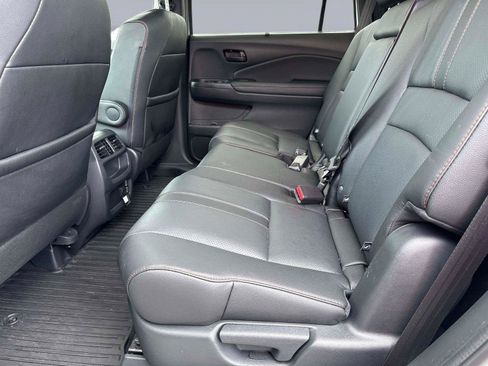 Certified 2023 Honda Passport TrailSport image 15