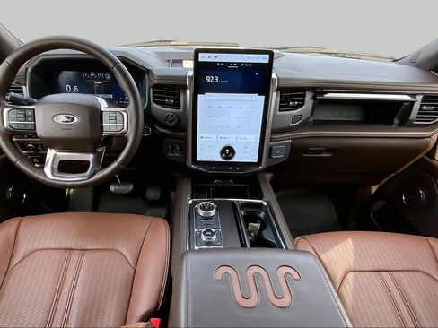 Used 2024 Ford Expedition Max King Ranch AWD/4WD image 16