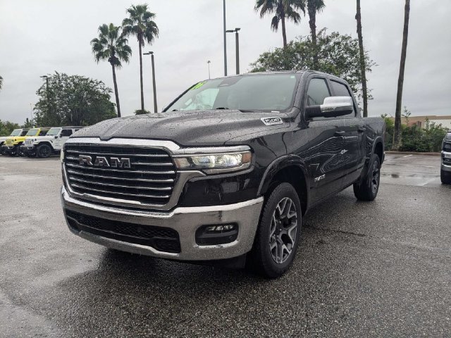 Used 2026 RAM 1500 Laramie AWD/4WD image 16