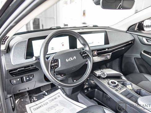 Used 2024 Kia EV6 Light AWD/4WD image 18