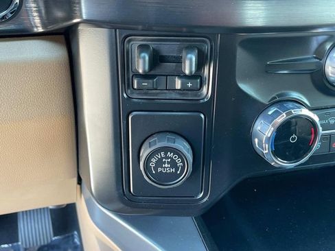 New 2026 Ford F250 2WD Crew Cab Super Duty image 16