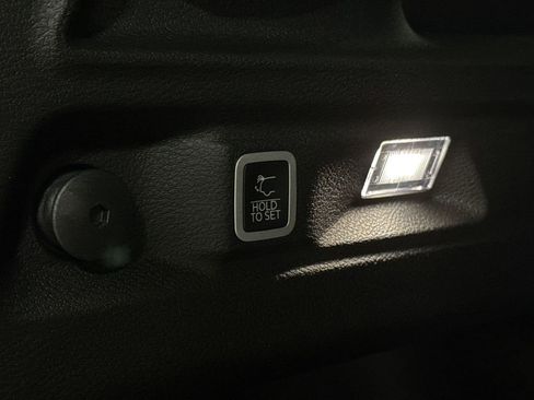 New 2026 Jeep Grand Cherokee L 4WD image 30