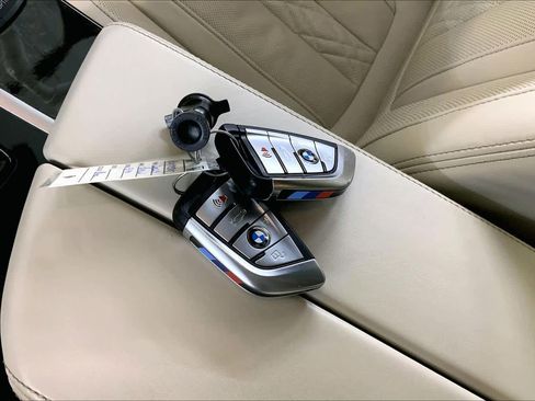 Certified 2023 BMW 540i xDrive w/ Executive Package AWD/4WD image 14