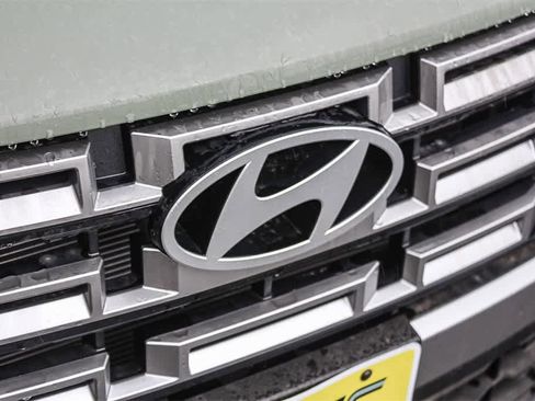 New 2025 Hyundai Santa Cruz SEL image 16