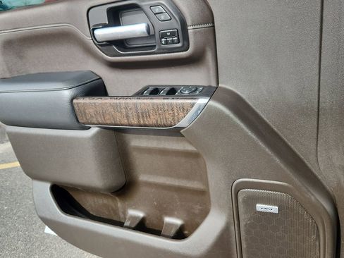 Used 2021 GMC Sierra 2500 Denali w/ Denali Ultimate Package image 9