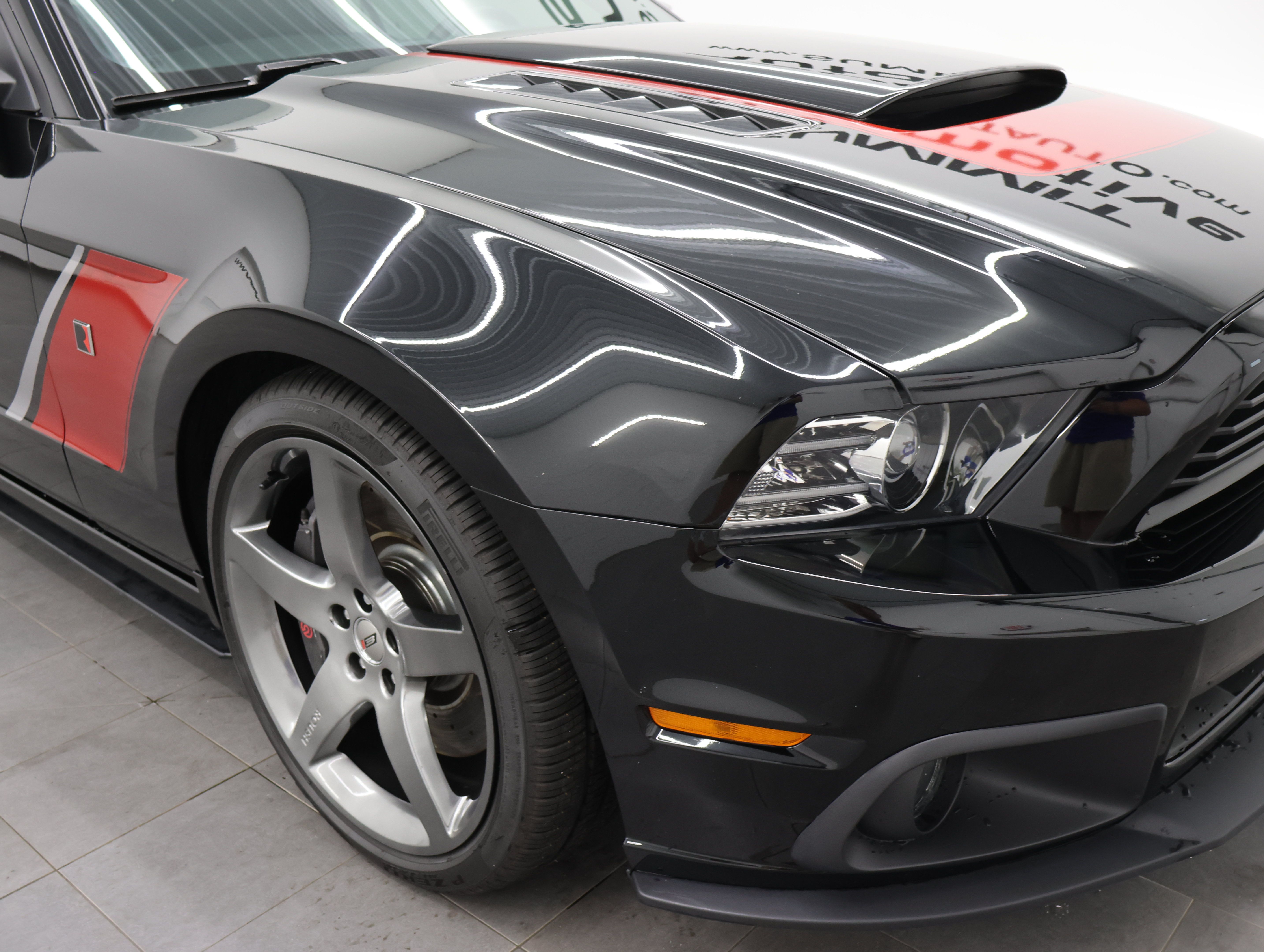 Used 2013 Ford Mustang GT Premium RWD image 27