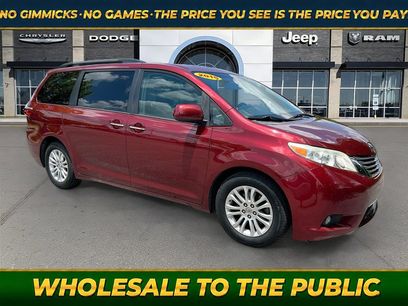 Used 2015 Toyota Sienna XLE