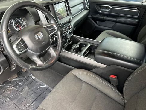 Used 2019 RAM 1500 Big Horn AWD/4WD image 11