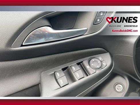 New 2026 Buick Envista Sport Touring w/ Convenience I Package FWD image 18