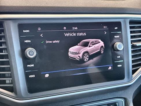 Used 2021 Volkswagen Atlas Cross Sport SE FWD image 29