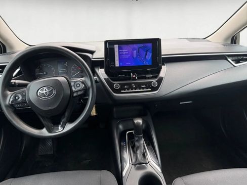 Used 2023 Toyota Corolla LE FWD image 10