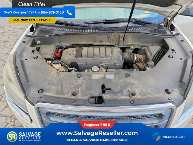 Used 2015 GMC Acadia SLE FWD image 15