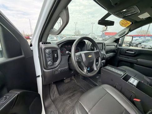Used 2022 Chevrolet Silverado 2500 W/T w/ WT Fleet Convenience Package AWD/4WD image 15