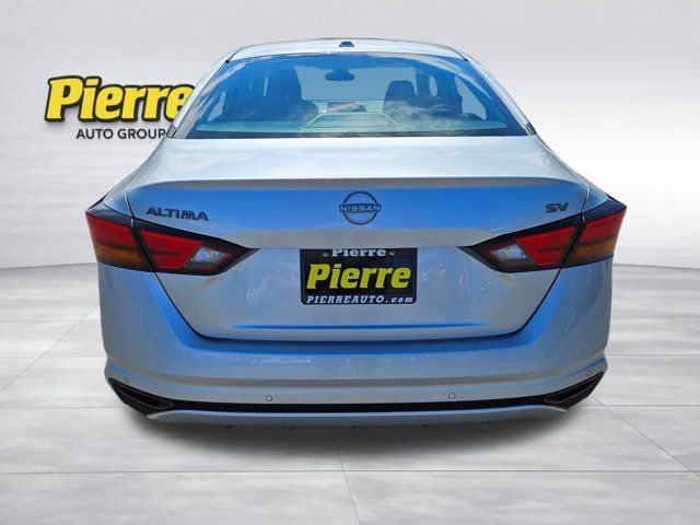 Used 2024 Nissan Altima 2.5 SV FWD image 5