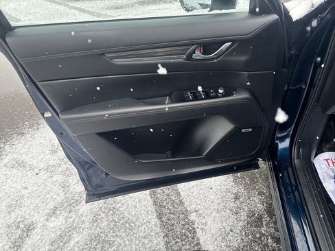 Used 2022 MAZDA CX-5 AWD 2.5 S w/ Premium Package image 12