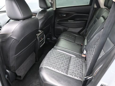 Used 2023 Nissan Murano Platinum w/ Cargo Package image 12