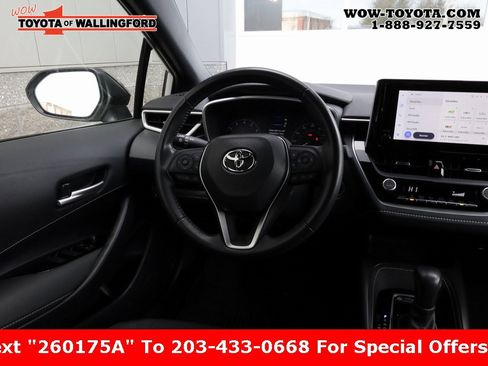 Certified 2024 Toyota Corolla SE image 32