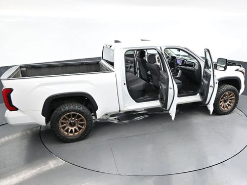 Used 2022 Toyota Tundra SR5 image 39