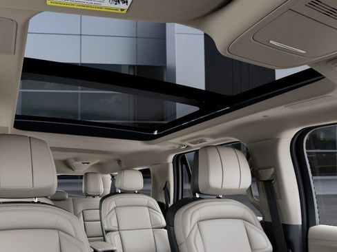 New 2027 Lincoln Navigator L Reserve AWD/4WD image 22