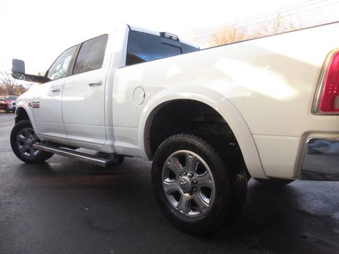 Used 2016 RAM 3500 Laramie image 18