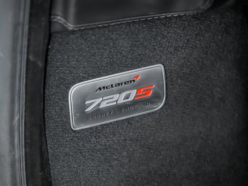 Used 2018 McLaren 720S RWD image 26