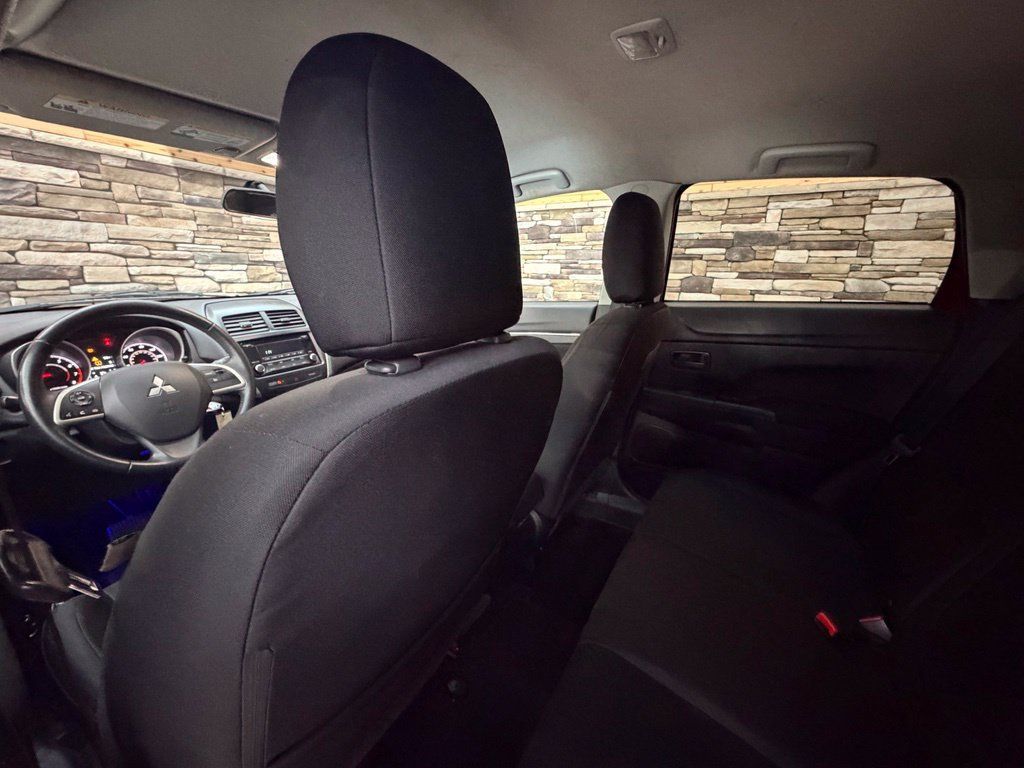 Used 2014 Mitsubishi Outlander Sport ES FWD image 46